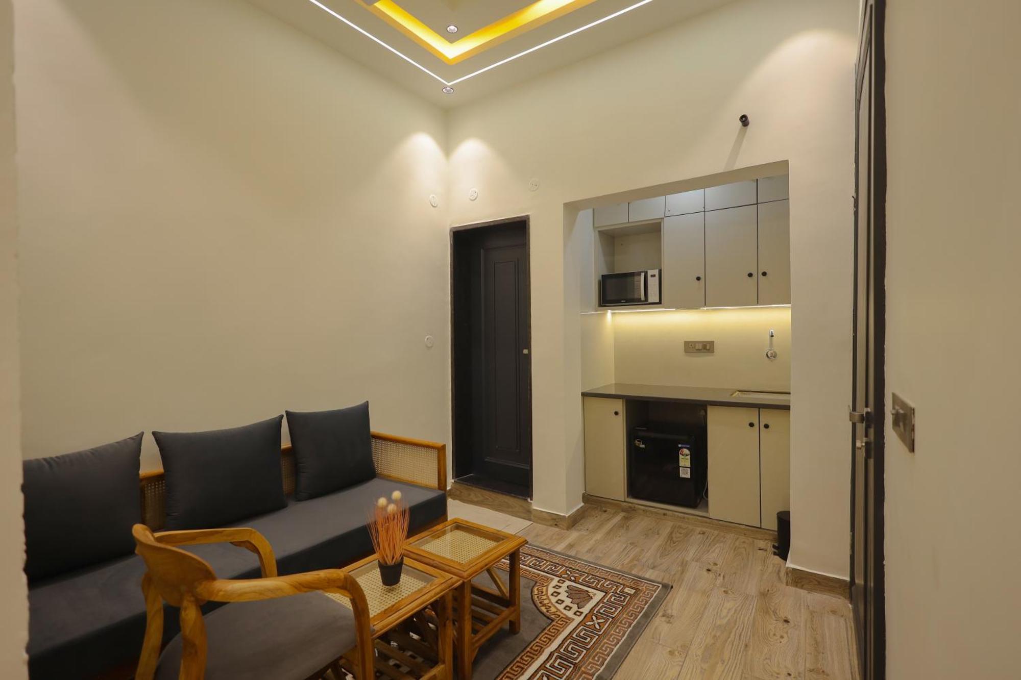 Narayana Homes Mathura Exterior photo