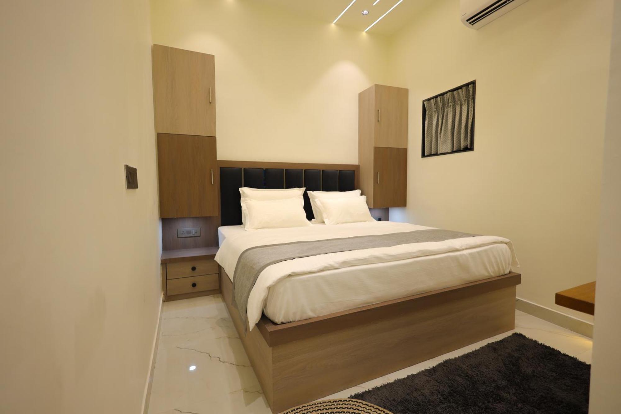 Narayana Homes Mathura Exterior photo